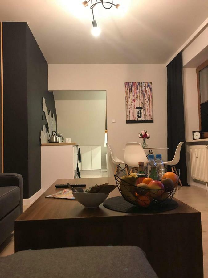 Black Rose Apartament Targi 3 Km, F-Ry Vat Кельце Екстер'єр фото